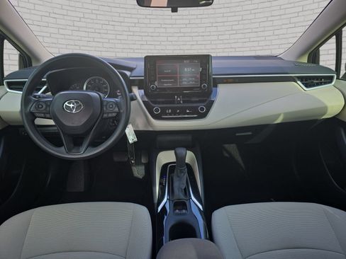 Used 2022 Toyota Corolla LE FWD image 10