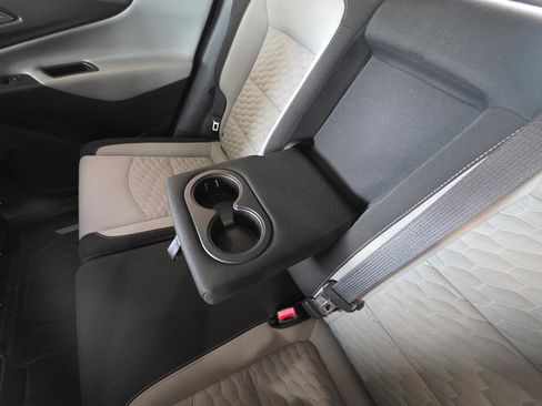 Used 2019 Chevrolet Equinox LS w/ LPO, Floor Liner Package AWD/4WD image 28