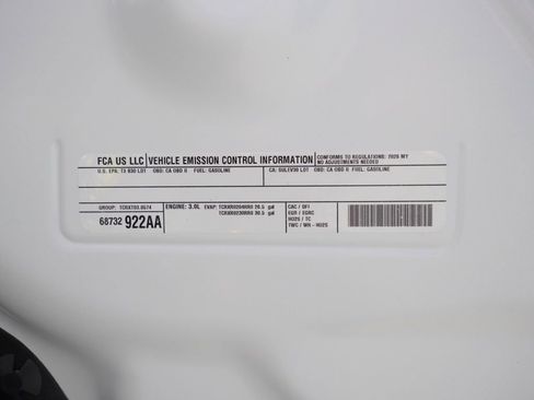 New 2026 Jeep Grand Wagoneer L w/ 8-Passenger Seating Package image 30