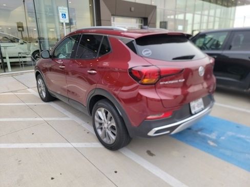 Used 2023 Buick Encore GX Essence w/ Experience Buick Package image 2