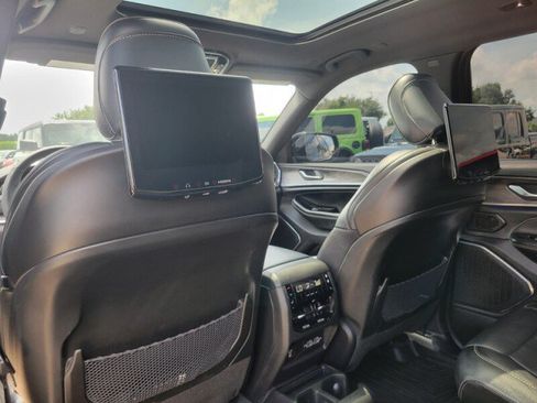 Used 2023 Jeep Grand Cherokee L Overland w/ Rear Seat Video Group I AWD/4WD image 26