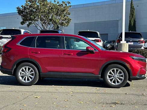 Used 2025 Honda CR-V EX-L image 3