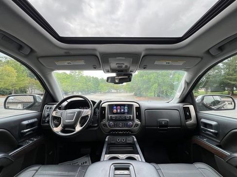Used 2017 GMC Sierra 1500 Denali w/ Denali Ultimate Package AWD/4WD image 25