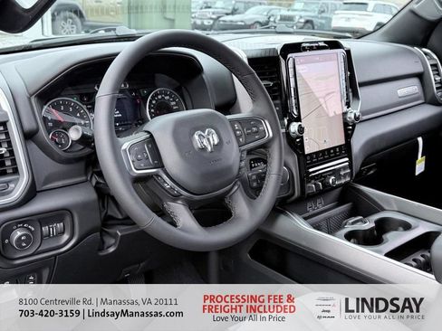 New 2026 RAM 1500 4x4 Crew Cab image 17