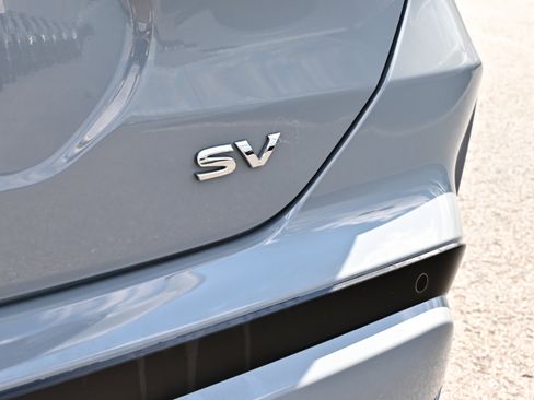 Certified 2023 Nissan Kicks SV FWD image 9