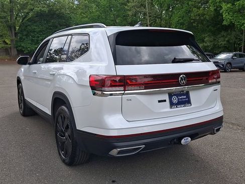 Certified 2026 Volkswagen Atlas SE w/ Panoramic Sunroof Package AWD/4WD image 8