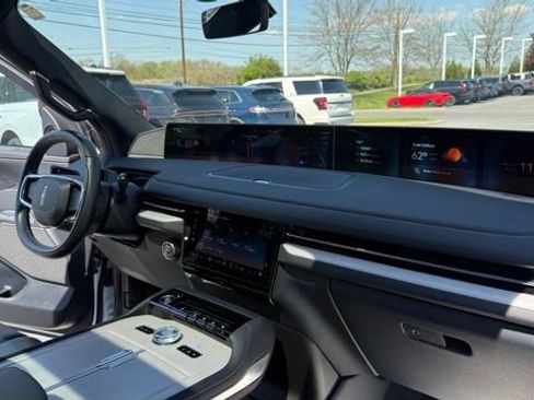 Used 2025 Lincoln Navigator L Reserve w/ Jet Appearance Package AWD/4WD image 39