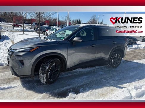 Used 2025 Nissan Rogue SV AWD/4WD image 4
