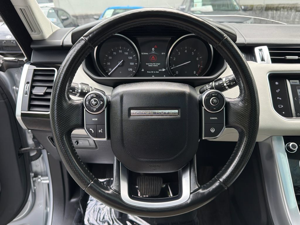 Used 2016 Land Rover Range Rover Sport HSE AWD/4WD image 25