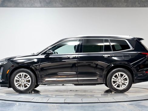 Used 2022 Cadillac XT6 Luxury FWD image 41
