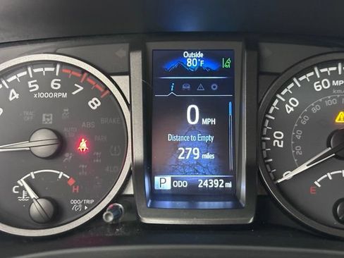 Used 2023 Toyota Tacoma TRD Sport w/ Black Out Package (TMS) AWD/4WD image 23
