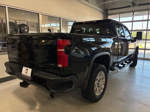 Used 2025 Chevrolet Silverado 2500 LT w/ Z71 Chrome Sport Edition AWD/4WD image 6