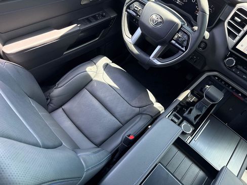 Used 2026 Toyota Tundra Platinum AWD/4WD image 30