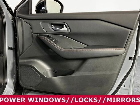 Used 2026 Nissan Rogue SV AWD/4WD image 27