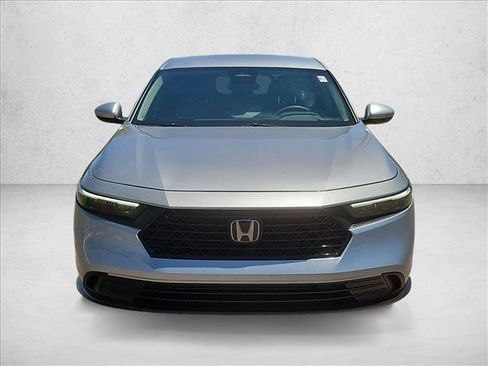 Used 2023 Honda Accord LX image 2