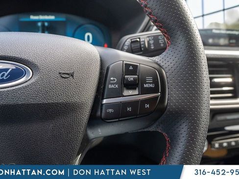 Used 2023 Ford Escape ST-Line Elite AWD/4WD image 16