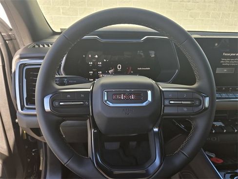 New 2026 GMC Canyon AT4 image 26