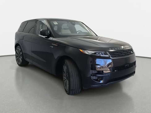 New 2026 Land Rover Range Rover Sport SE image 3