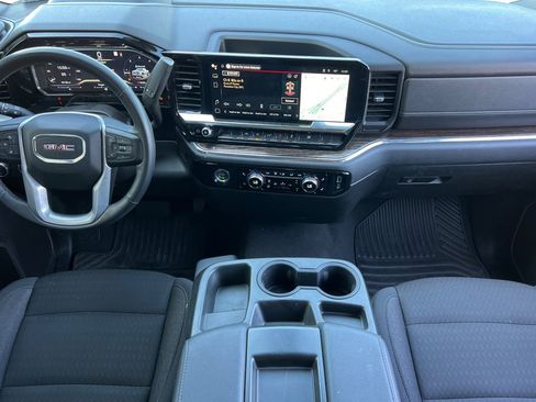 Used 2023 GMC Sierra 1500 Elevation image 15