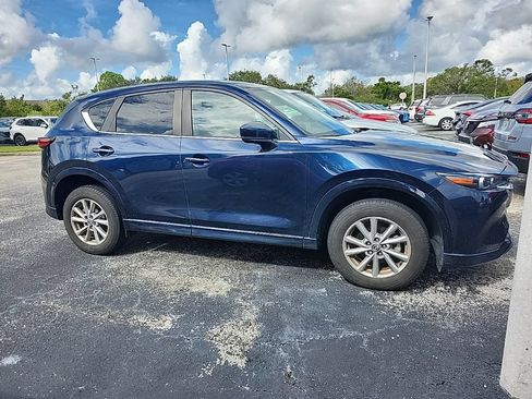 Used 2024 MAZDA CX-5 AWD 2.5 S w/ Select Package image 2