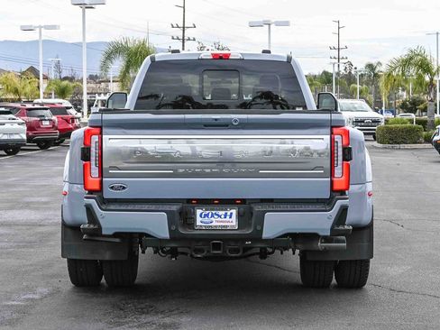 Used 2025 Ford F350 Platinum w/ Platinum Plus Package image 5