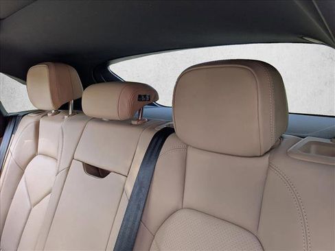 Used 2019 Porsche Macan S image 18