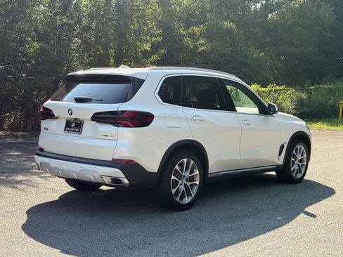 Used 2026 BMW X5 sDrive40i RWD image 9