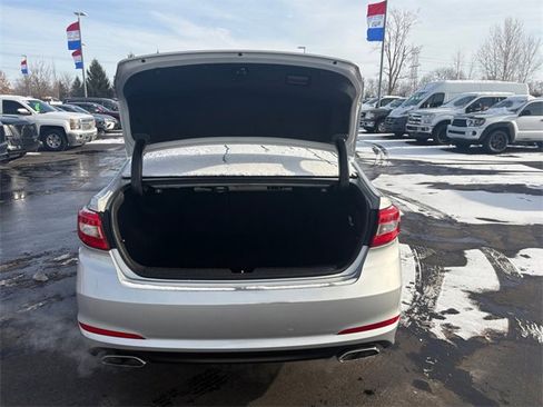Used 2016 Hyundai Sonata Limited w/ Option Group 04 image 16