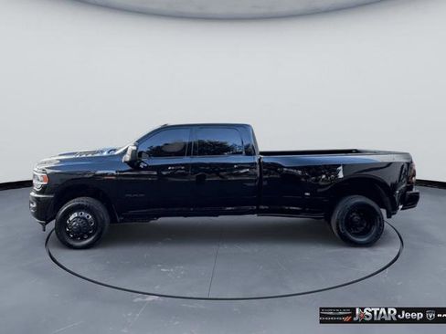 Used 2024 RAM 3500 Laramie w/ Night Edition AWD/4WD image 9
