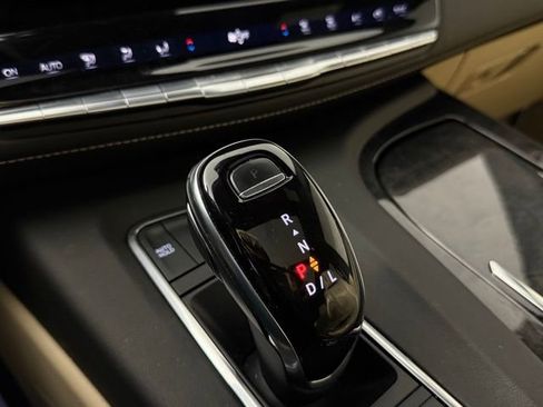 Certified 2021 Cadillac Escalade ESV Premium Luxury w/ LPO, Radiant Package image 17