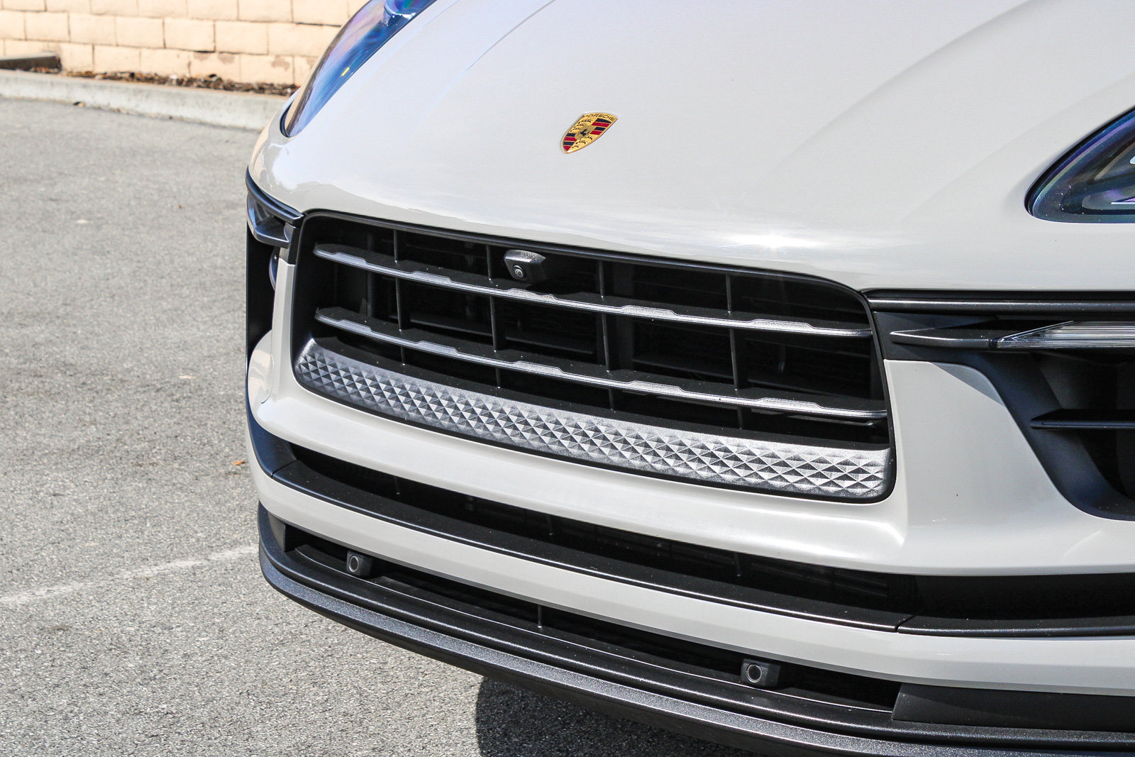Used 2022 Porsche Macan S w/ Premium Package Plus AWD/4WD image 6