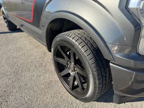 Used 2019 Ford F150 Lariat w/ Equipment Group 502A Luxury image 18