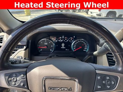Used 2020 GMC Yukon XL Denali w/ Open Road Package image 11