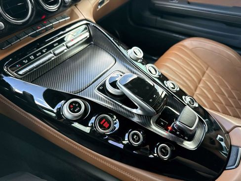 Certified 2018 Mercedes-Benz AMG GT C image 28