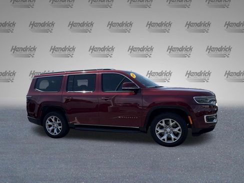 Used 2022 Jeep Wagoneer Series II AWD/4WD image 10