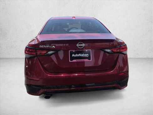 Certified 2024 Nissan Sentra SR FWD image 7