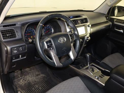 Used 2016 Toyota 4Runner SR5 RWD image 27