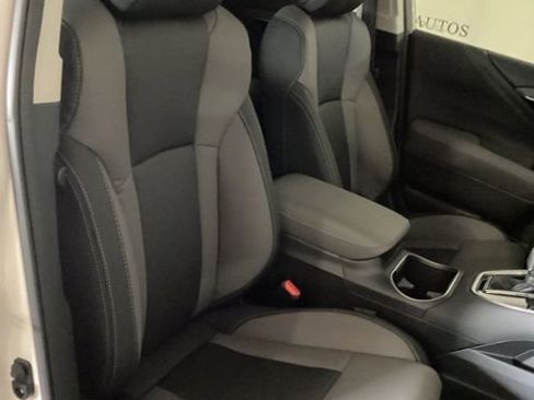 Certified 2025 Subaru Outback Onyx Edition image 19