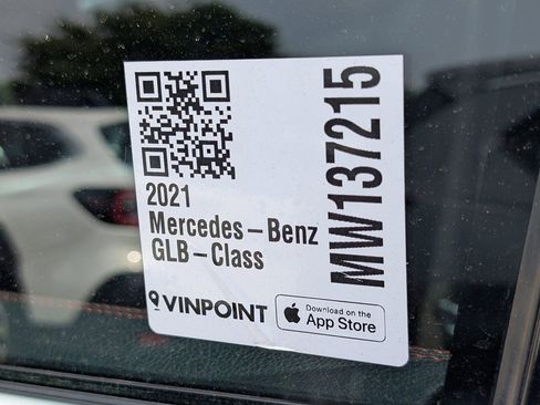 Used 2021 Mercedes-Benz GLB 35 AMG 4MATIC image 28