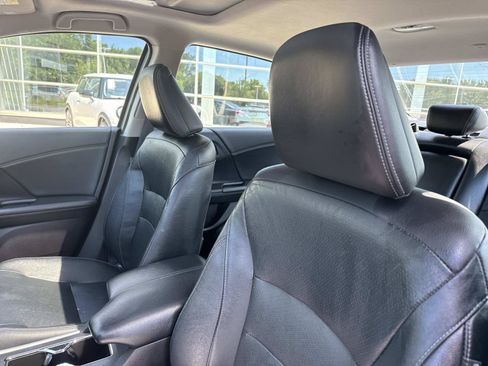 Used 2015 Honda Accord EX-L image 24