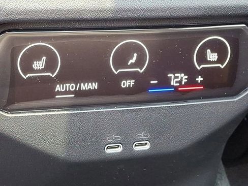 Used 2025 BMW X3 xDrive30i w/ Premium Package image 7