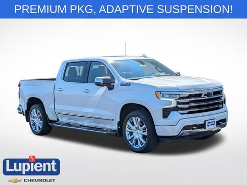 Used 2023 Chevrolet Silverado 1500 High Country w/ High Country Premium Package AWD/4WD image 1