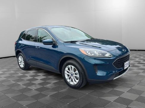 Used 2020 Ford Escape SE AWD/4WD image 2
