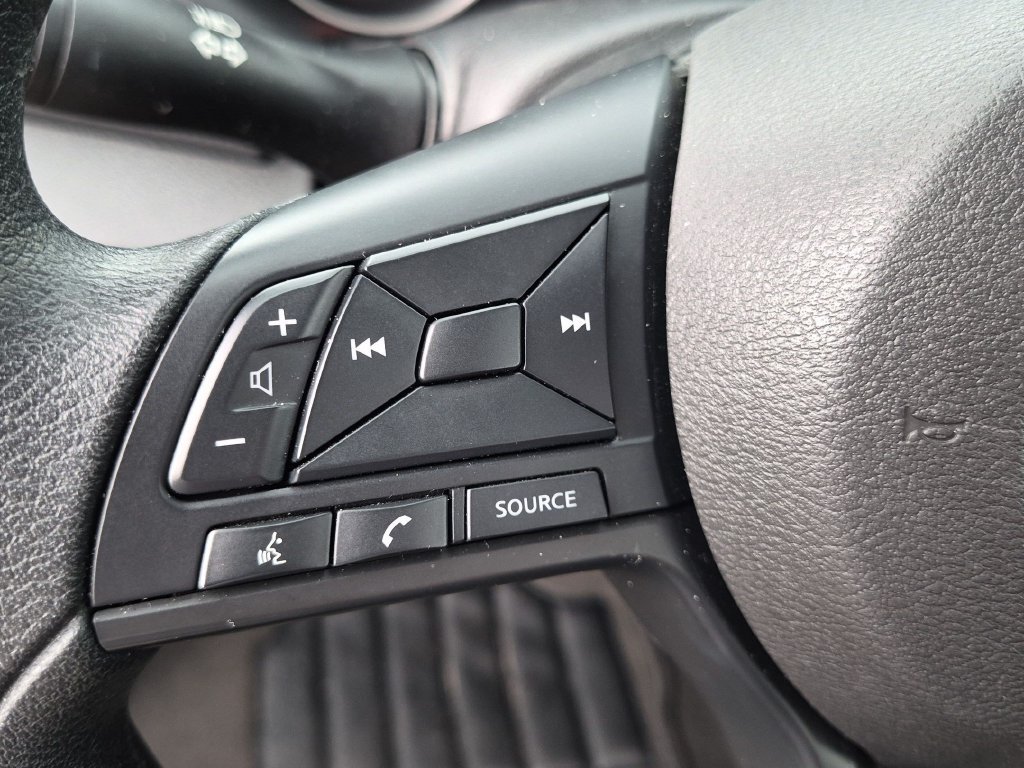 Used 2025 Nissan Kicks Play S FWD image 14