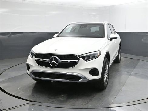 New 2026 Mercedes-Benz GLC 300 image 30