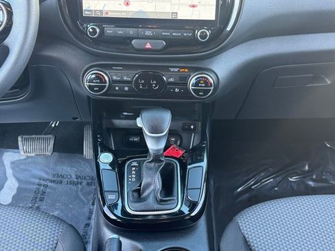 Used 2023 Kia Soul S image 20