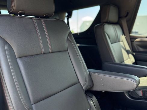 Used 2023 Chevrolet Tahoe RST w/ Luxury Package AWD/4WD image 36