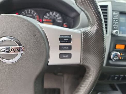 Used 2021 Nissan Frontier SV image 22