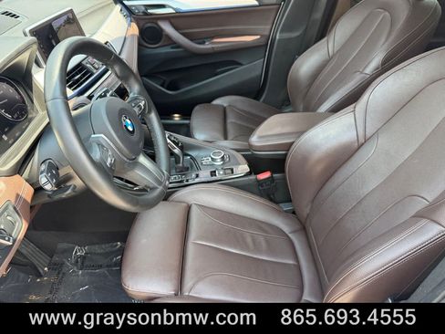 Used 2021 BMW X1 xDrive28i AWD/4WD image 12