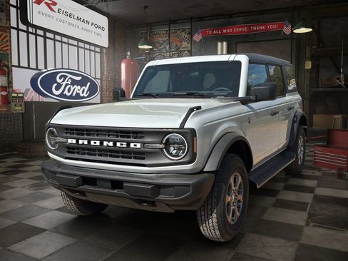New 2026 Ford Bronco Big Bend AWD/4WD image 1